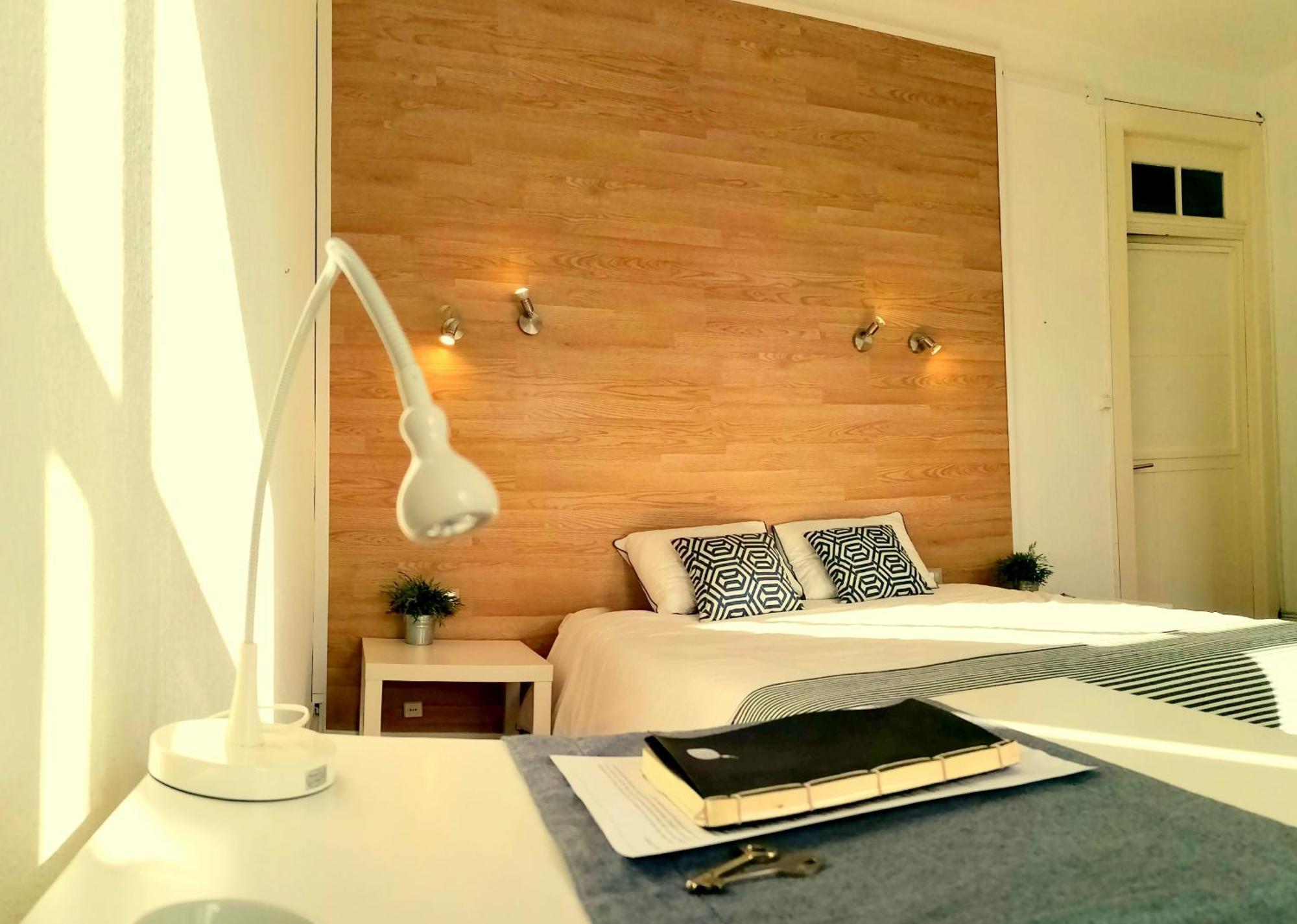 Downtown Porto Spot - Almada Quarto foto